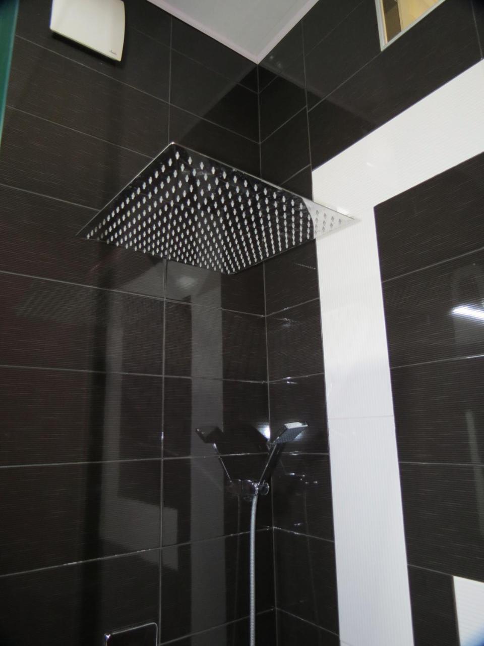 Three Rooms Apartment Tbilisi Exterior foto