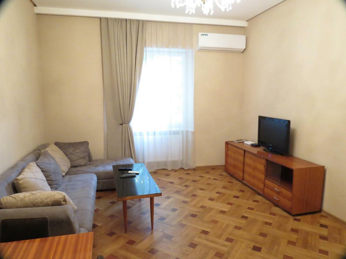 Three Rooms Apartment Tbilisi Exterior foto