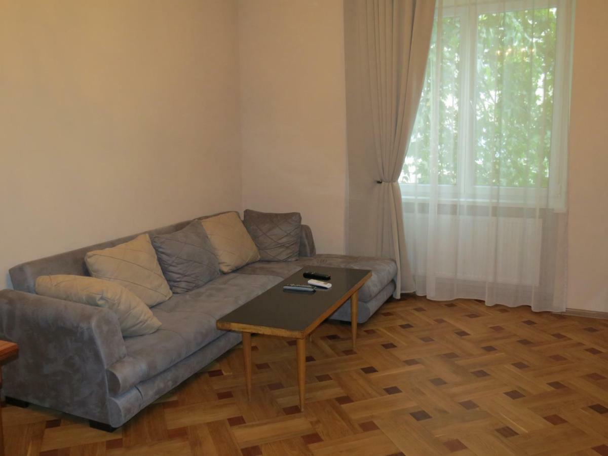 Three Rooms Apartment Tbilisi Exterior foto